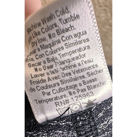 Beyond Yoga Leggings Womens Sz M Titanium Pinstripe Mid Rise Wide Waistband EC - Picture 11 of 16